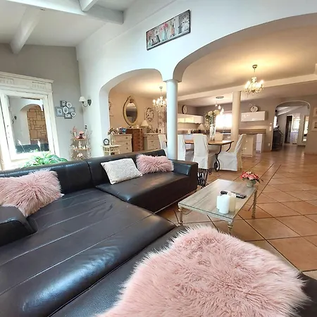 La Maison De Coco Nyaraló